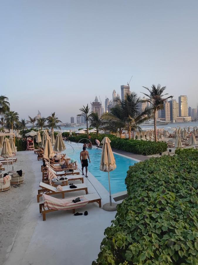 7 Palm Jumeirah Dubai Exterior photo