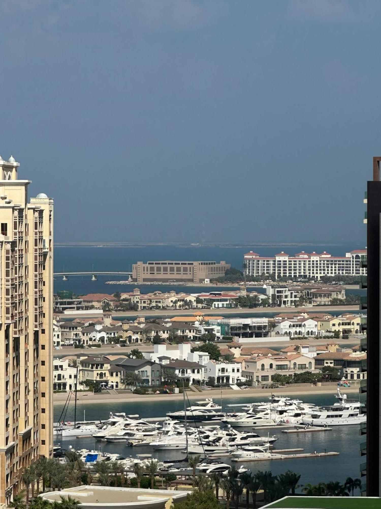 7 Palm Jumeirah Dubai Exterior photo