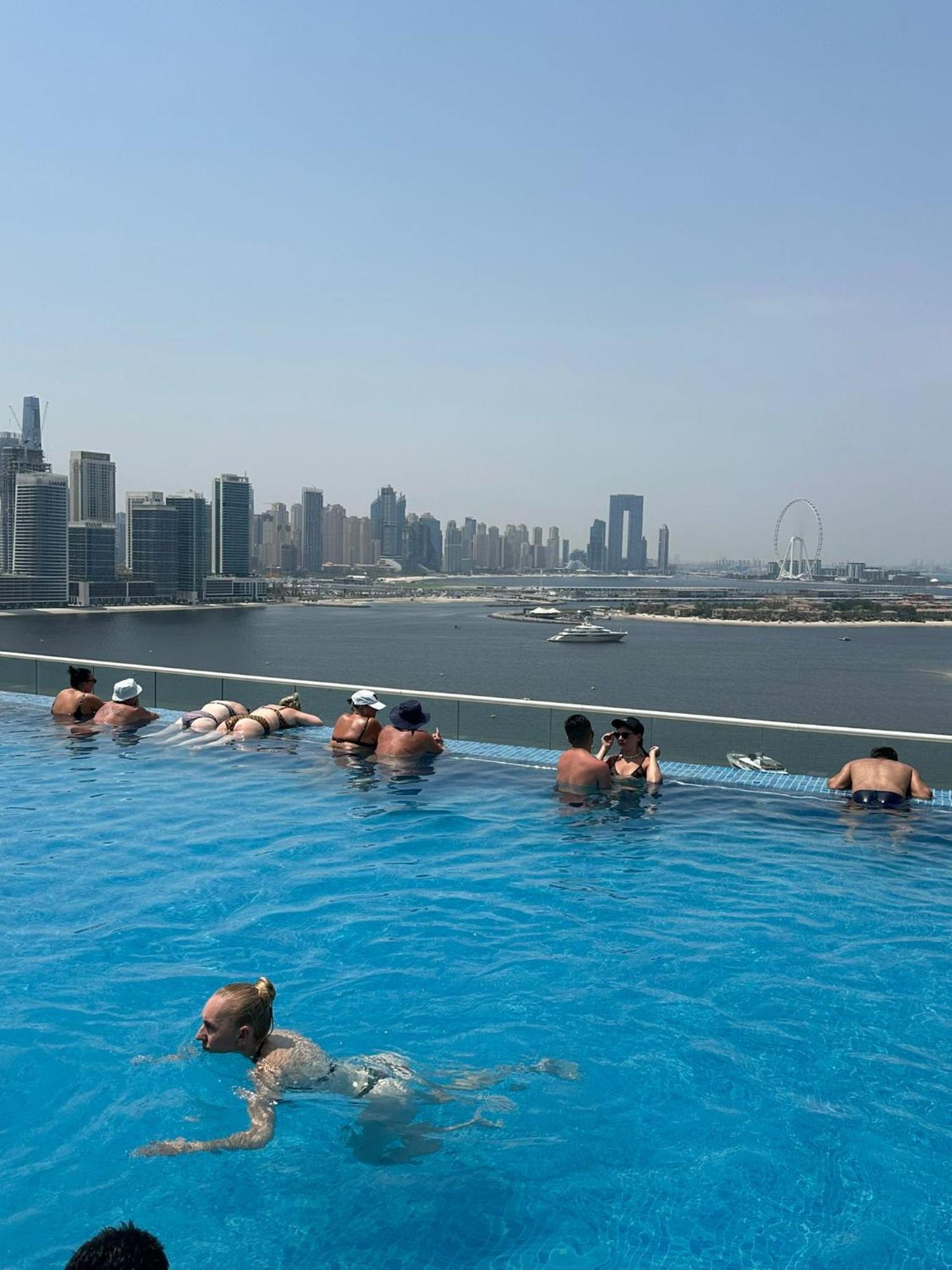 7 Palm Jumeirah Dubai Exterior photo