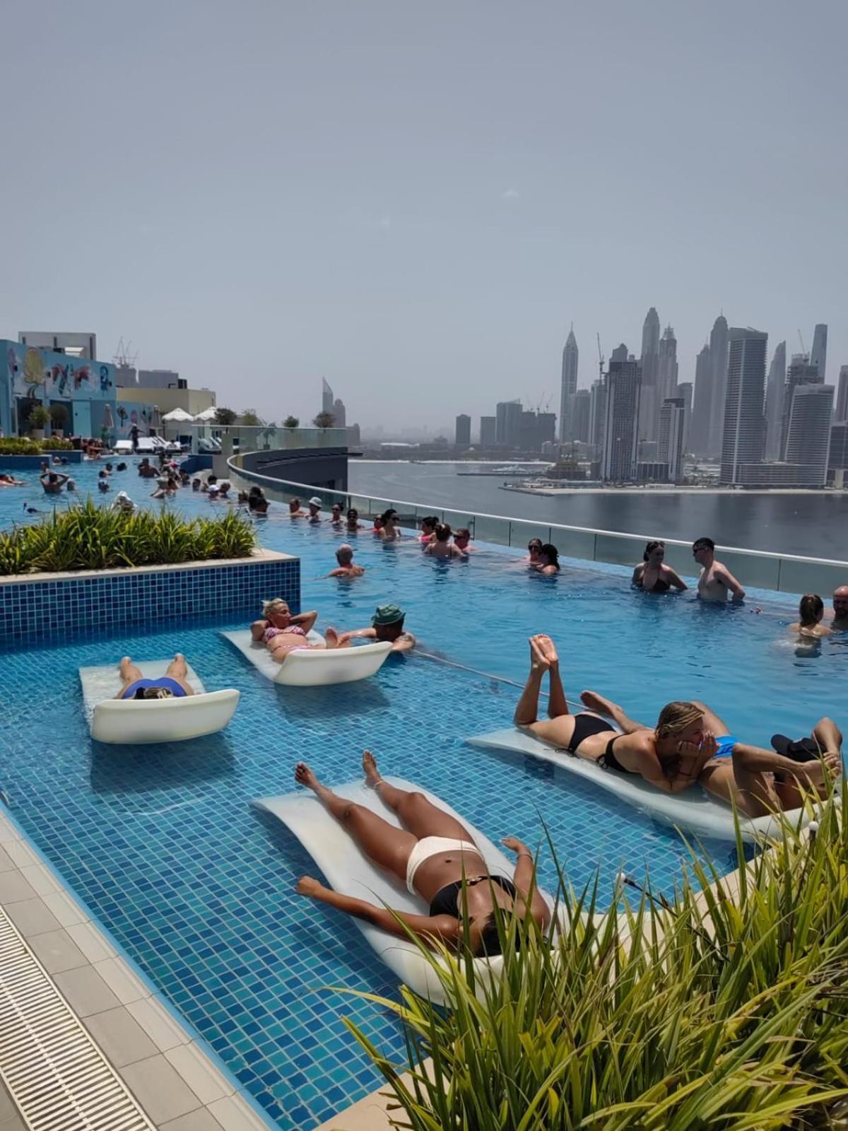 7 Palm Jumeirah Dubai Exterior photo