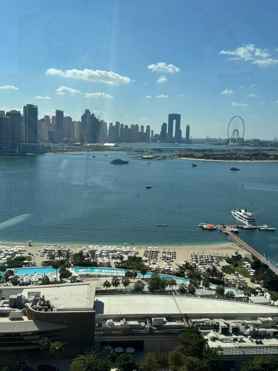 7 Palm Jumeirah Dubai Exterior photo